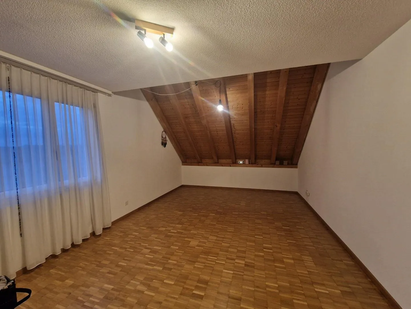 3.5 Room Apartment - Photo 6 of 15