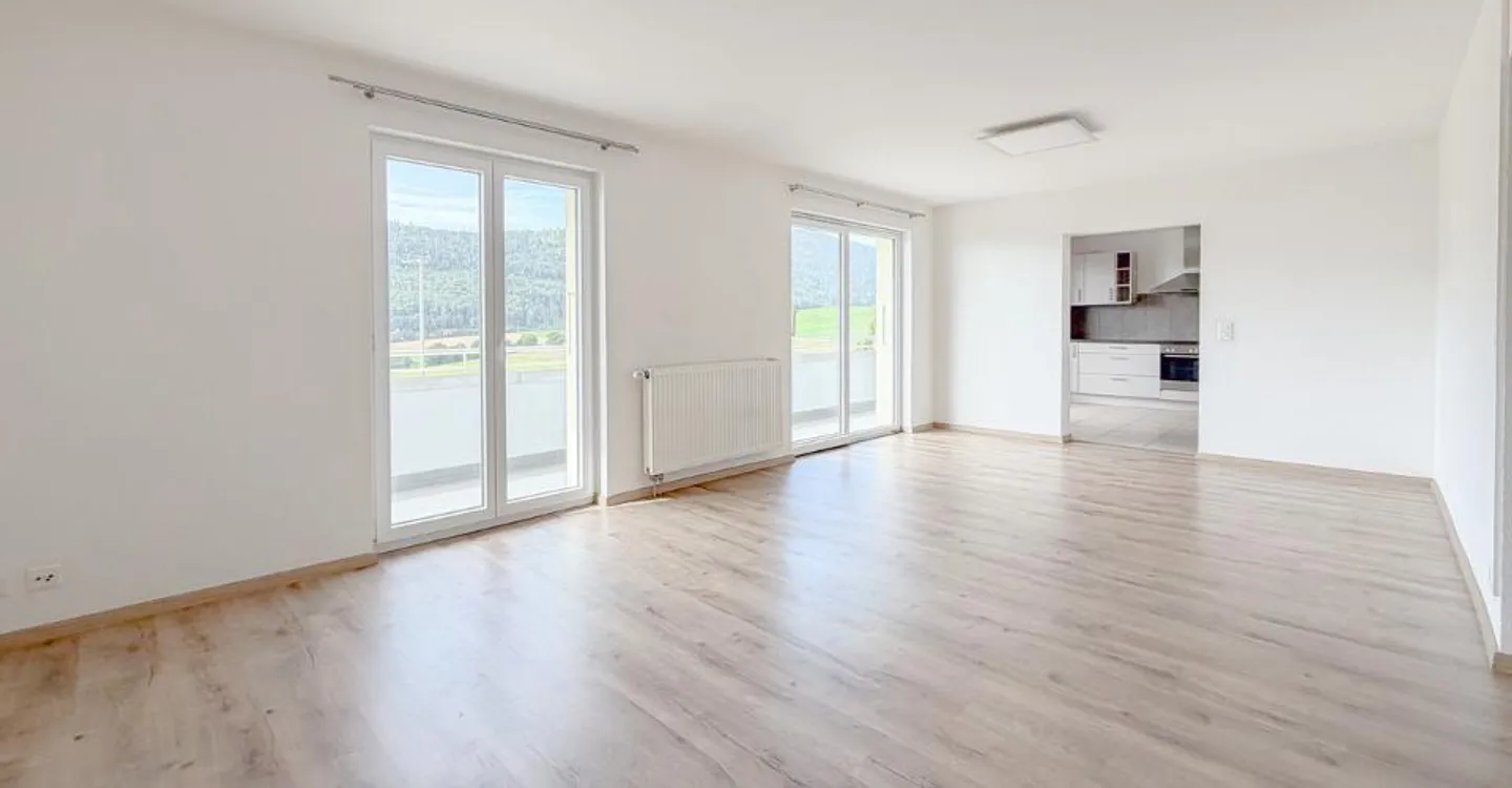 Geräumige 6.5-Zimmer-Eigentumswohnung mit Balkon und Alpenblick - Foto 6 von 13