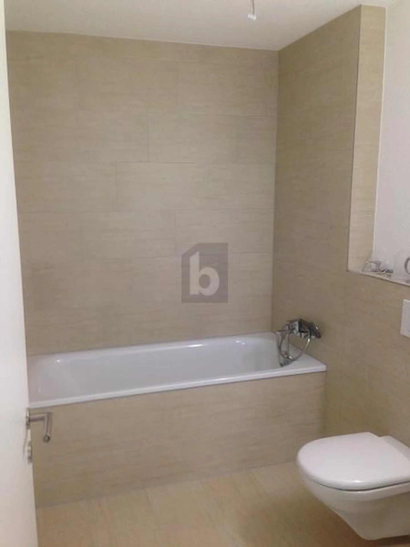 SONNIG UND MINERGIE-ZERTIFIZIERT MIT BALKON - Foto 5 von 6