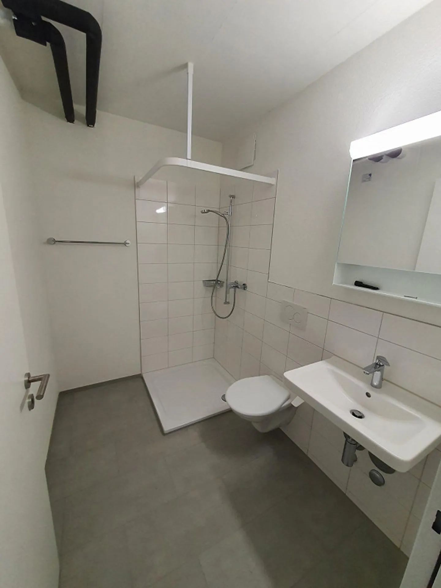 Bella, grande, luminosa stanza - per ufficio e hobby - Foto 3 di 9