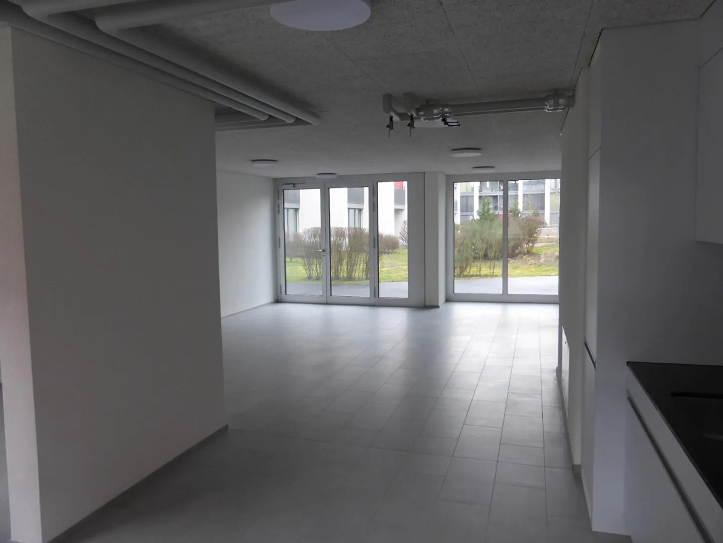 Bella, grande, luminosa stanza - per ufficio e hobby - Foto 7 di 9