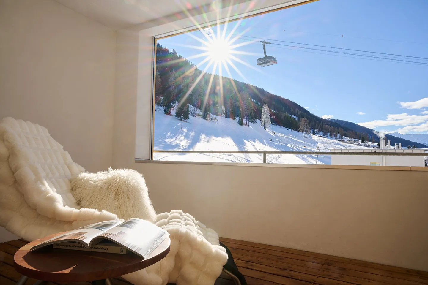 4.5 Room Penthouse Apartment in the Center of Davos Platz - Photo 10 of 10