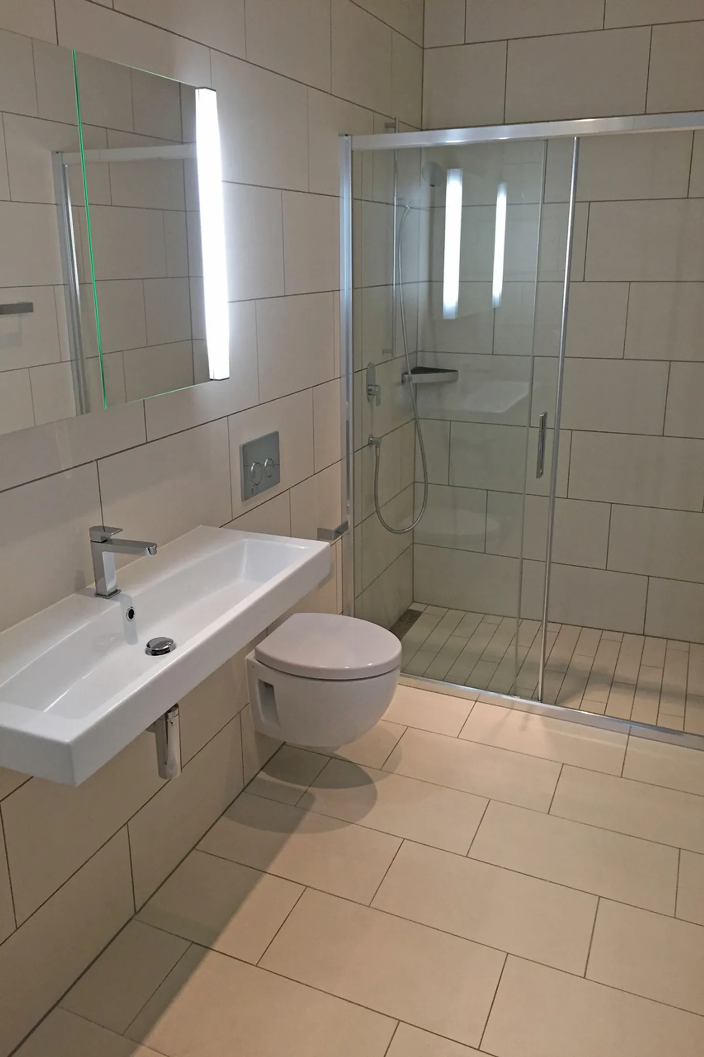 Appartement moderne en ville dans le meilleur emplacement ! - Photo 5 sur 5