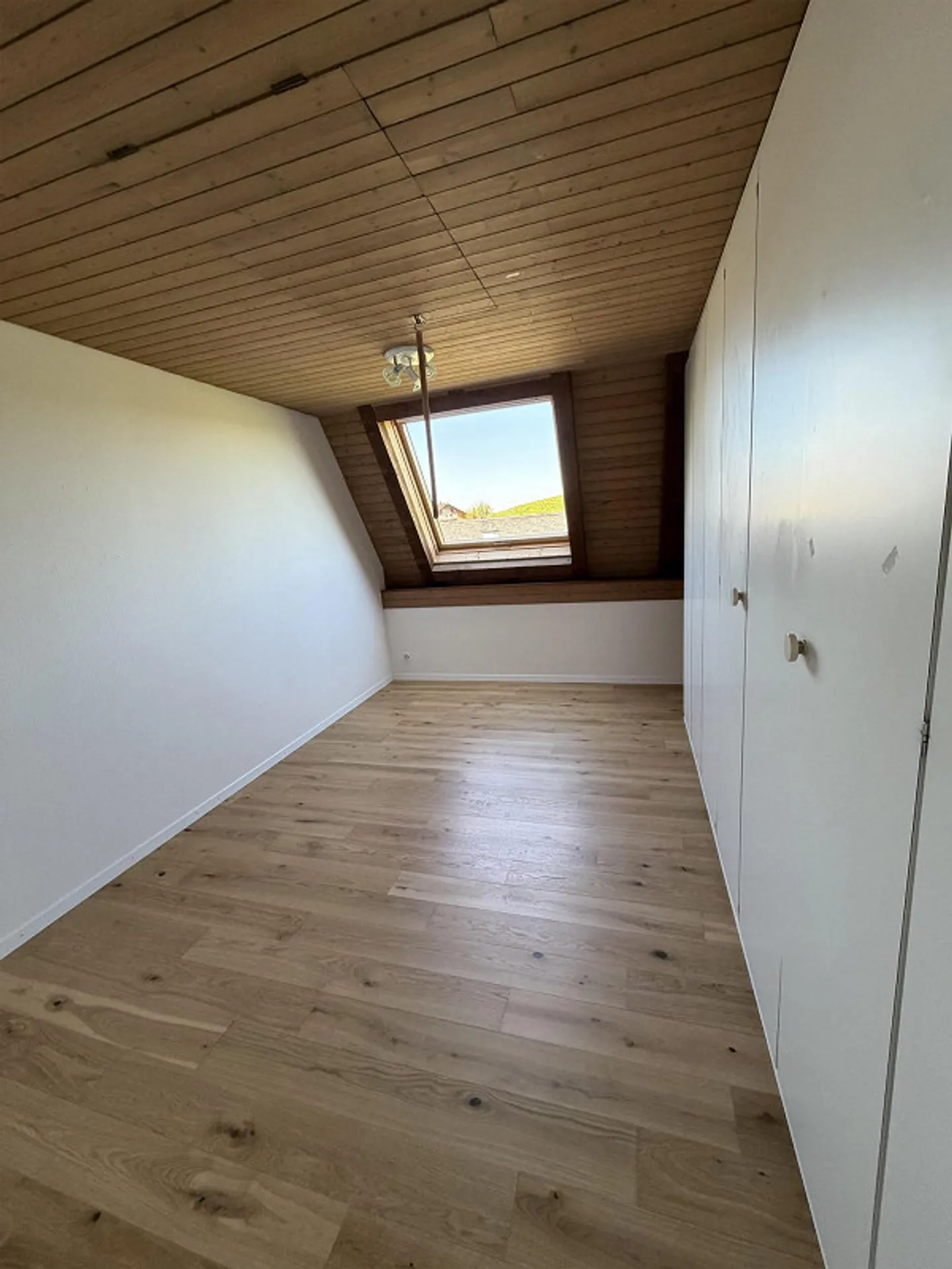 Maison de ville d'angle lumineuse et familiale de 5,5 pièces - Photo 22 sur 28