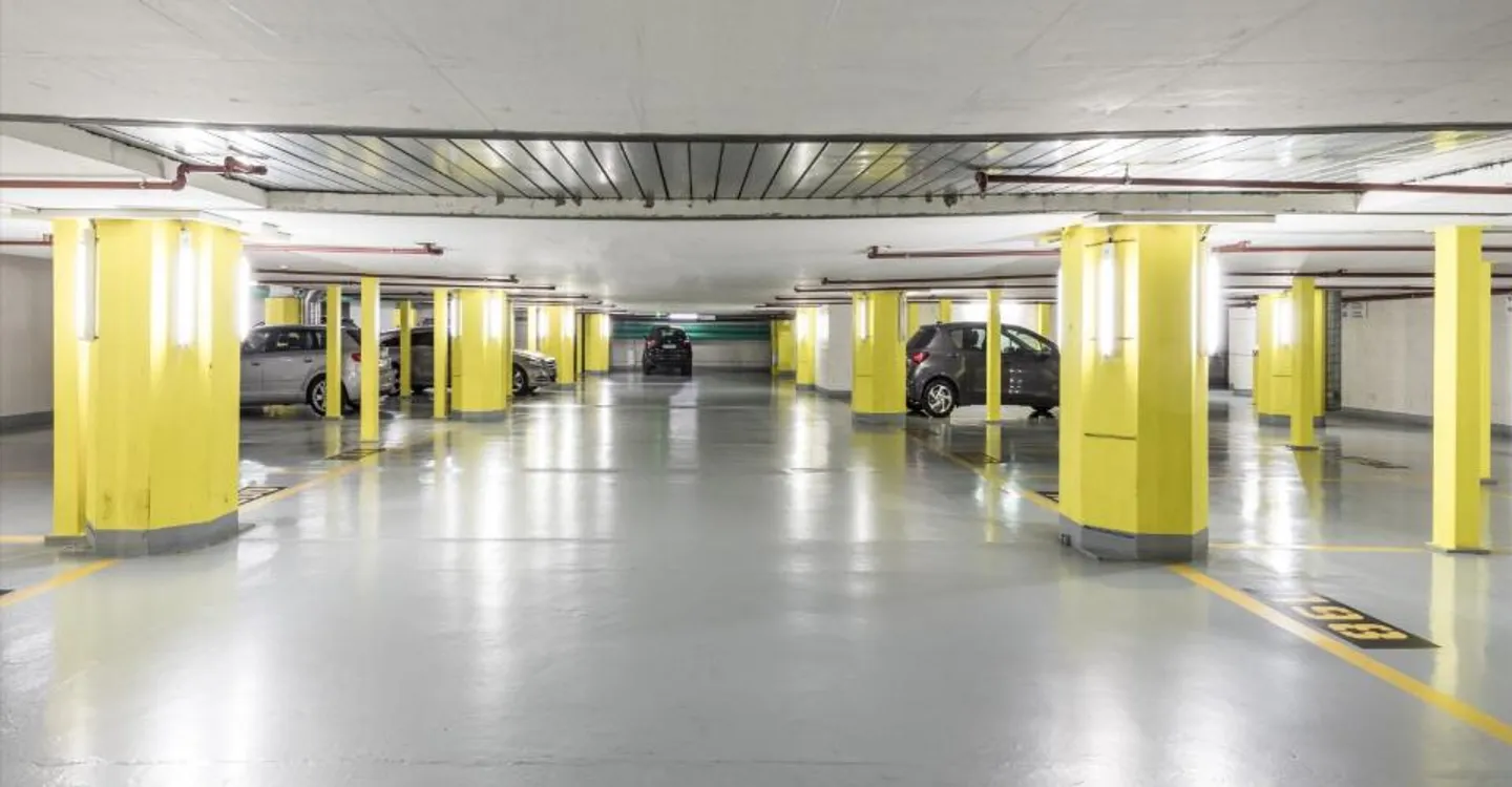 Posti Auto Interni a Ginevra - Foto 2 di 2