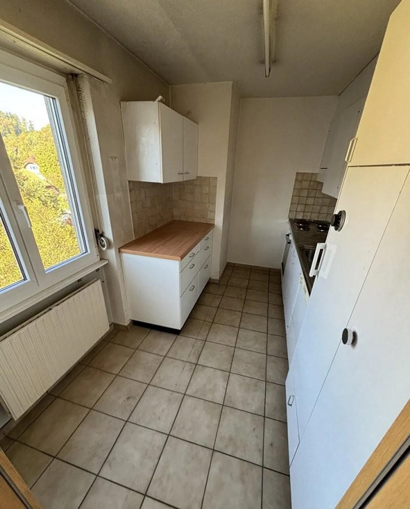 Geräumige Familienwohnung zu vermieten - Foto 3 von 10