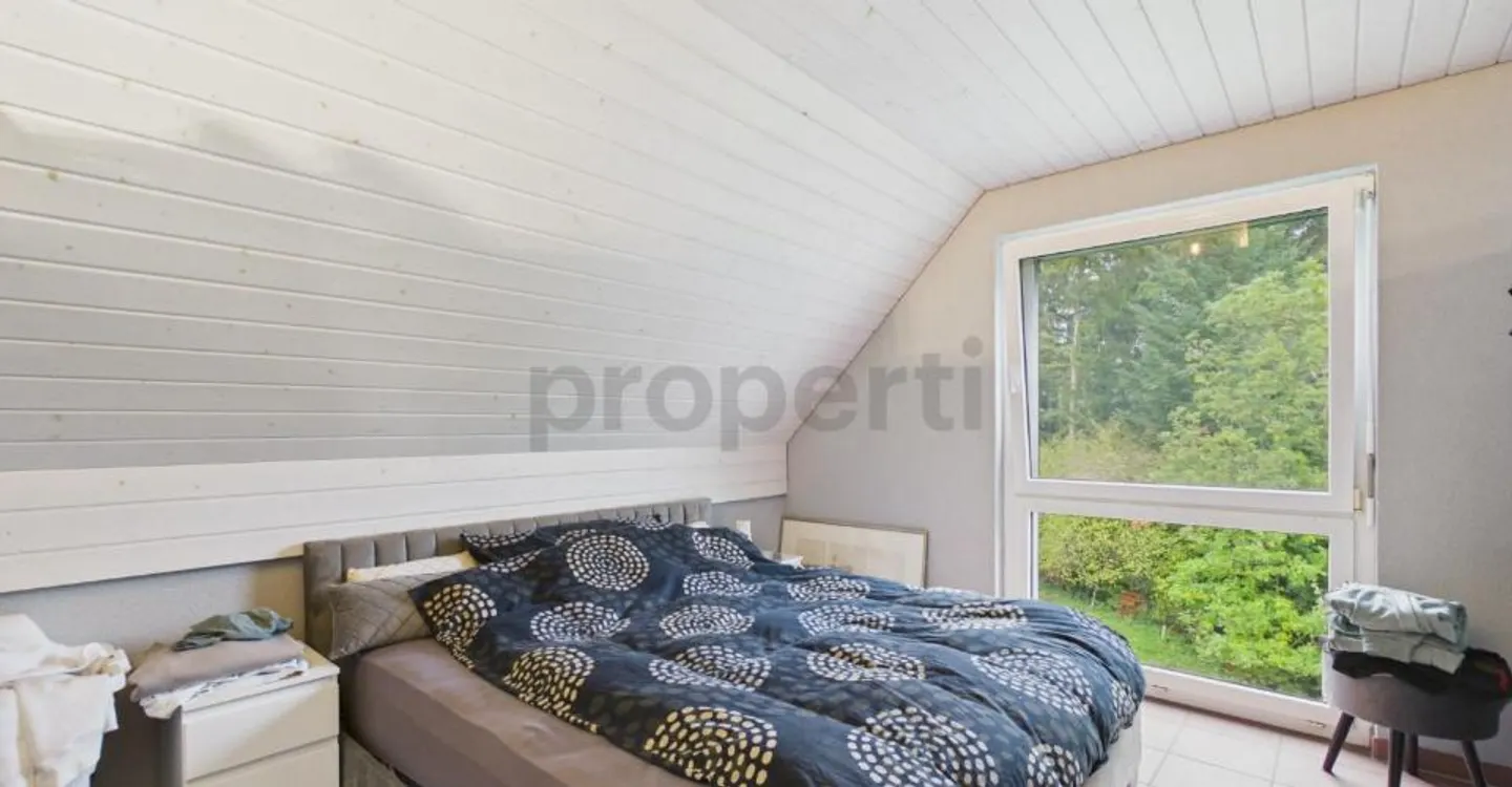 Modernes Einfamilienhaus mit Pool - Foto 5 von 8