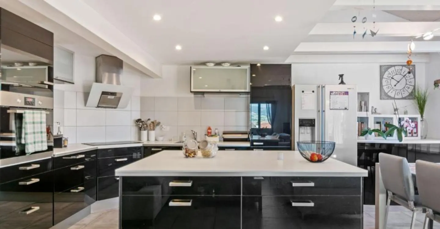 Magnifique Duplex en Attique - Photo 2 sur 13