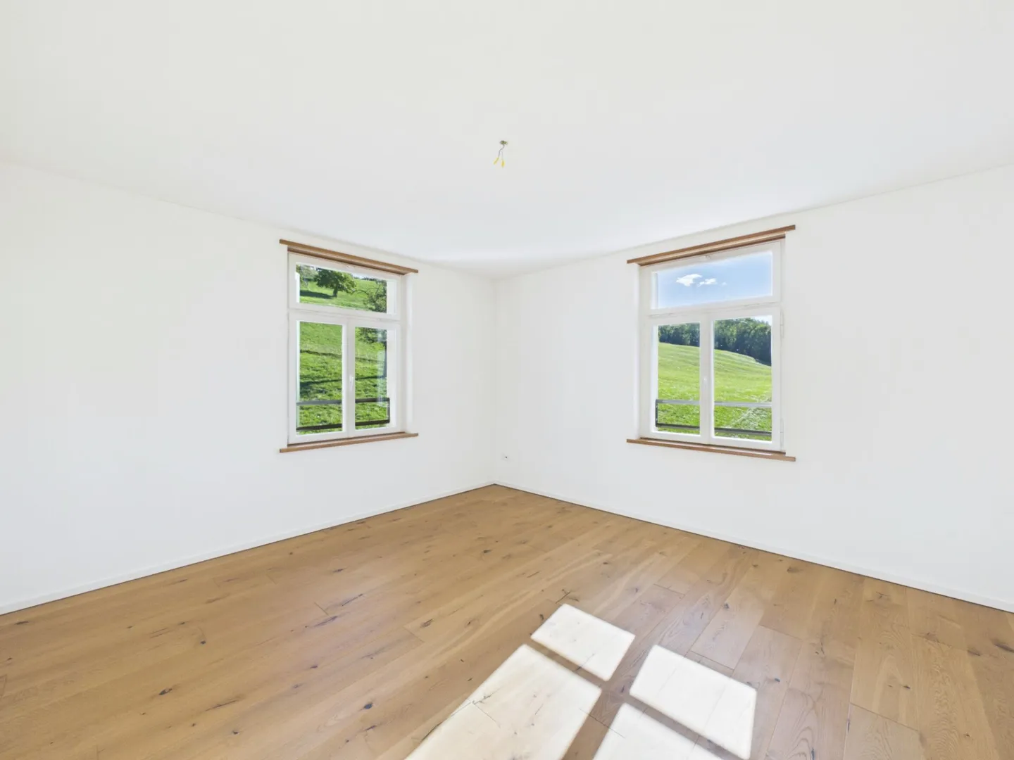 Dreamlike 5-Room Maisonette Apartment with a View - Living in Greenery near Wil - Photo 12 of 16