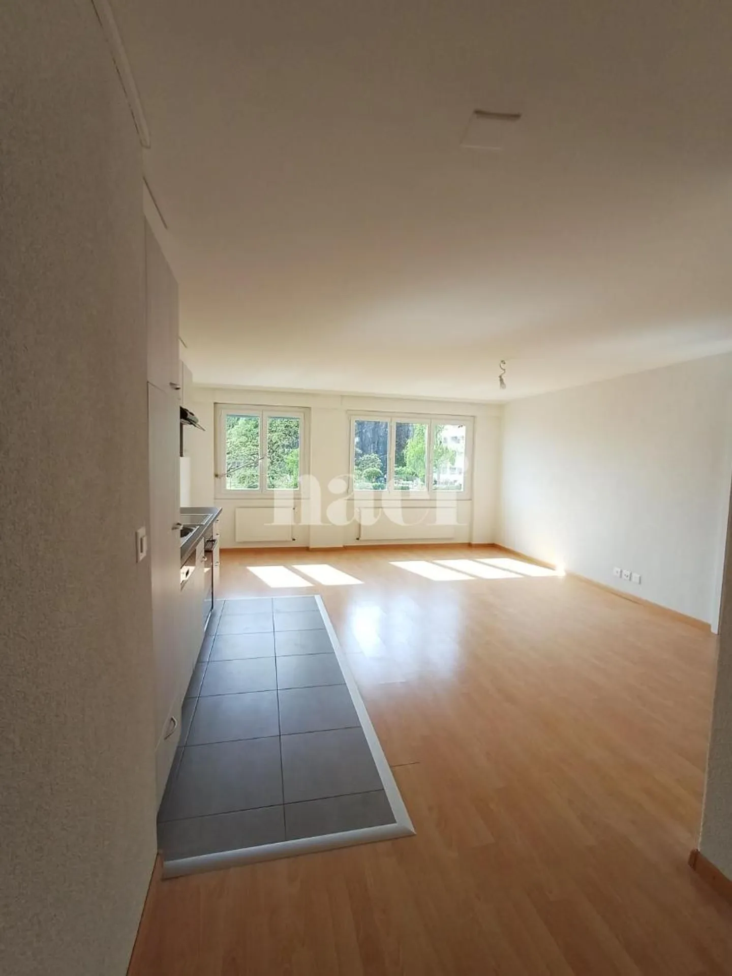 Appartement dans les hauteurs de la Ville - Photo 7 sur 9