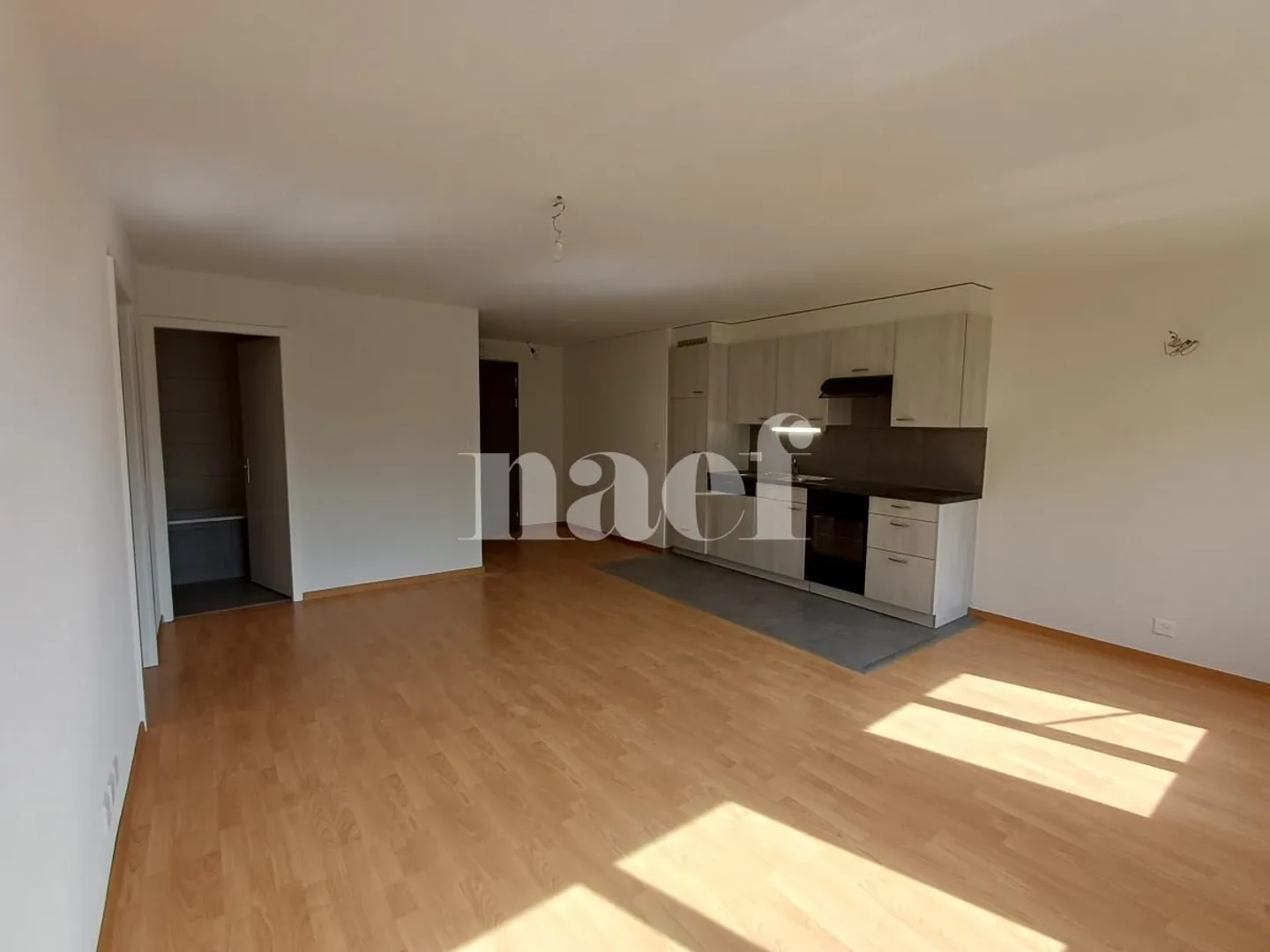 Appartement dans les hauteurs de la Ville - Photo 9 sur 9