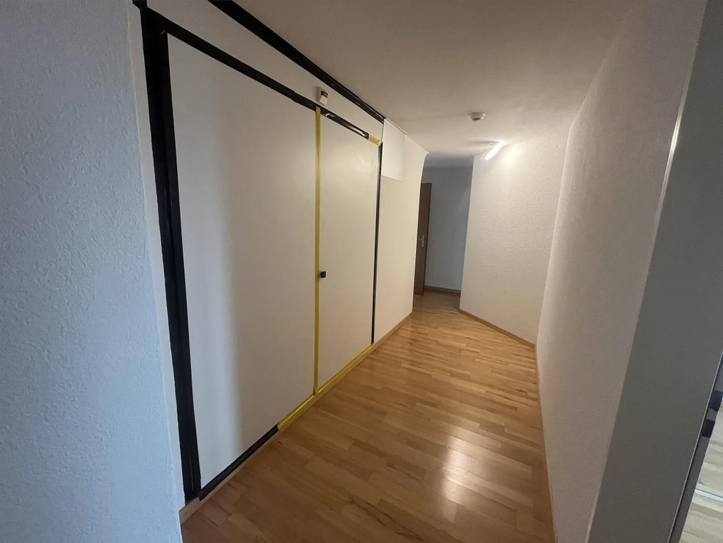 Dans le Metropol - Appartement de 4,5 pièces avec vue imprenable - Photo 8 sur 20