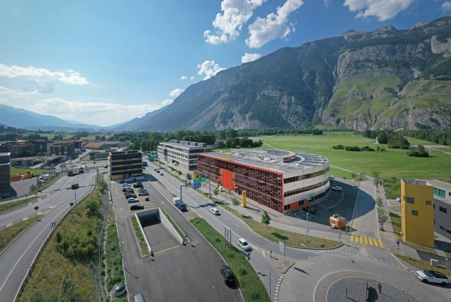 Spazi commerciali nel nuovo edificio LIUG a Chur - Foto 9 di 10