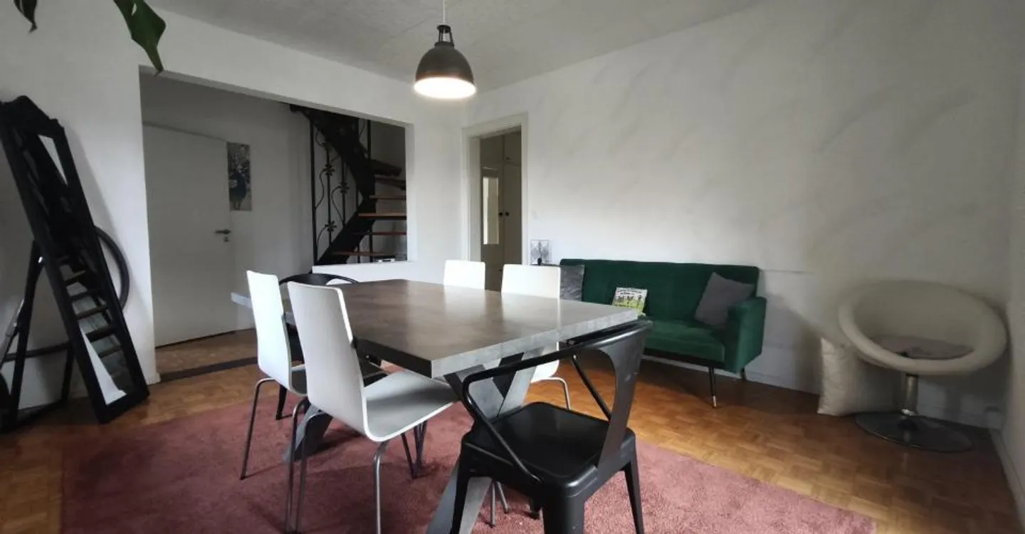 Appartement Duplex avec Vue Époustouflante - Photo 3 sur 12