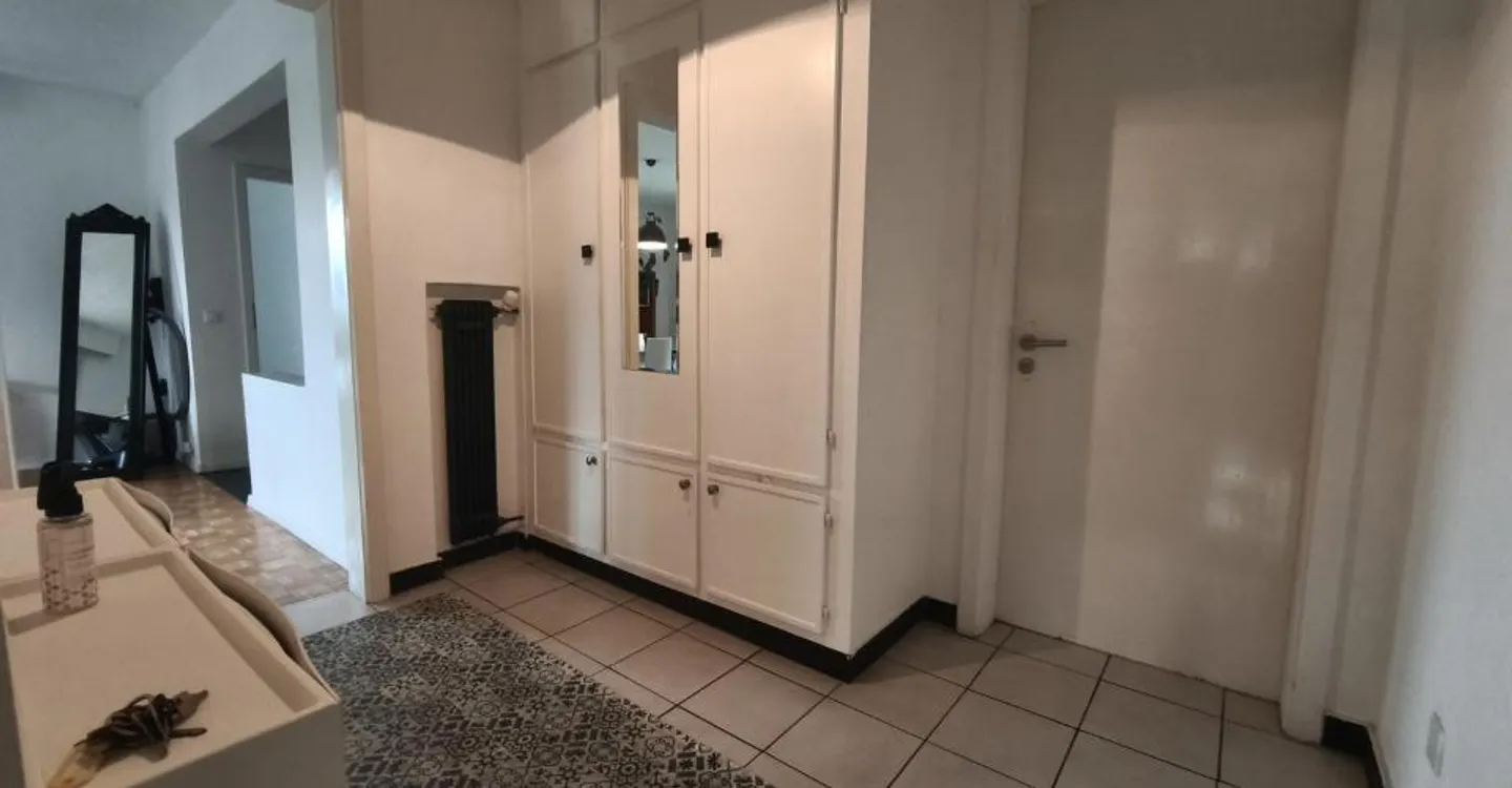 Appartement Duplex avec Vue Époustouflante - Photo 4 sur 12