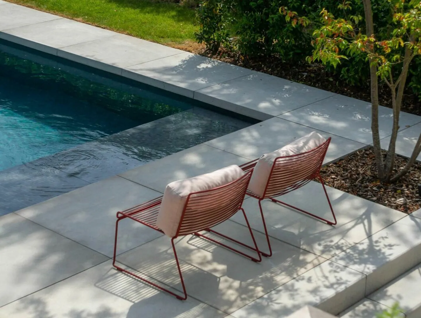 Large contemporary detached villa in Terre Sainte - Photo 1 of 13