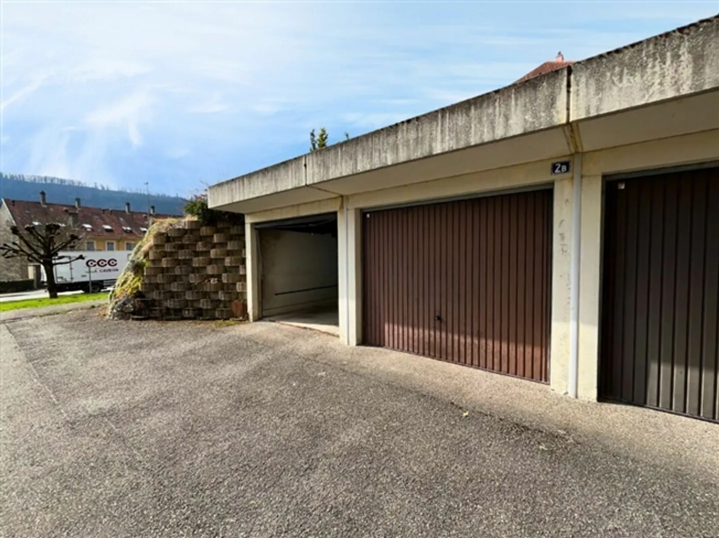 «7-Zimmer-Dorfhaus mit Garagen und Terrasse» - Foto 15 von 15