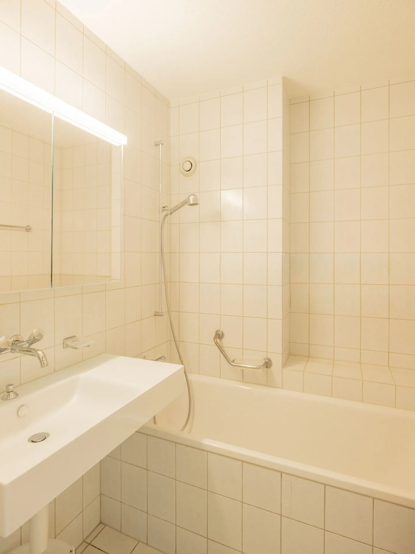 Investment Package: Five Condominiums - Photo 10 of 15