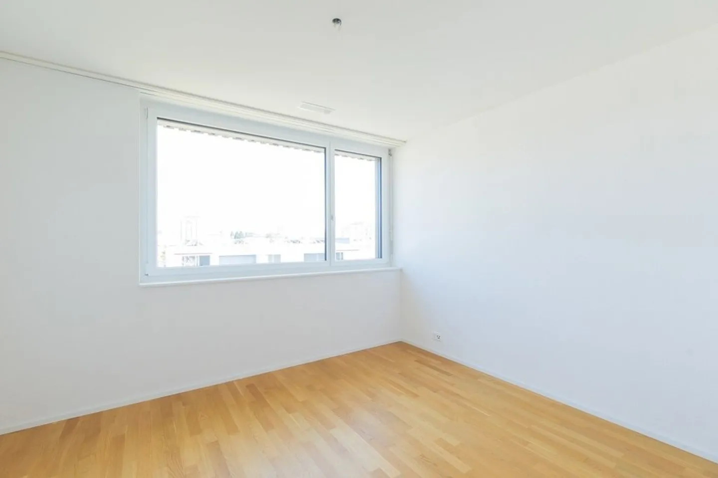 Moderne 3.5-Zimmer-Attikawohnung - Foto 2 von 6