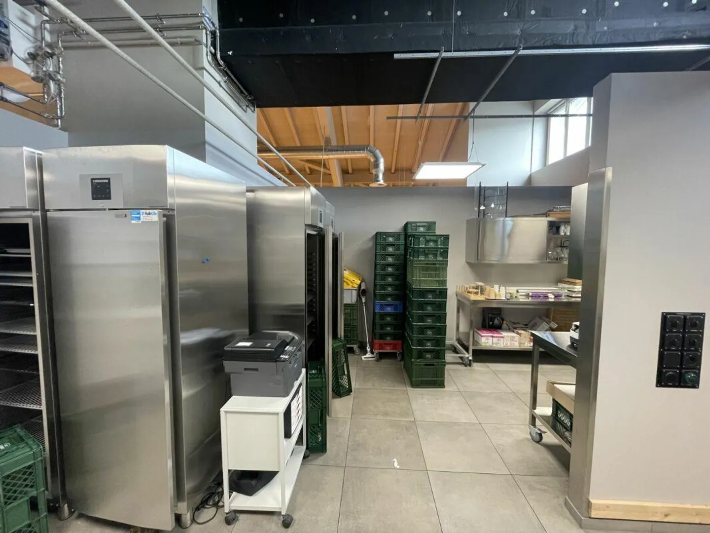 Espace de gastronomie ou de vente au détail attrayant - Photo 12 sur 17