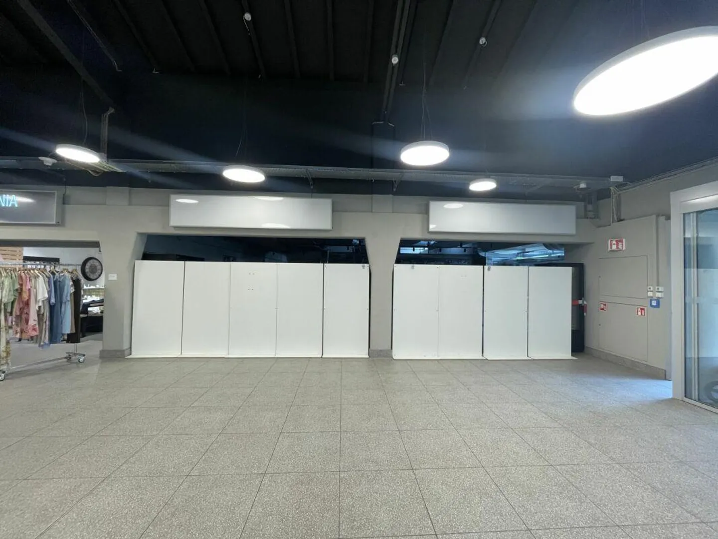 Espace de gastronomie ou de vente au détail attrayant - Photo 15 sur 17