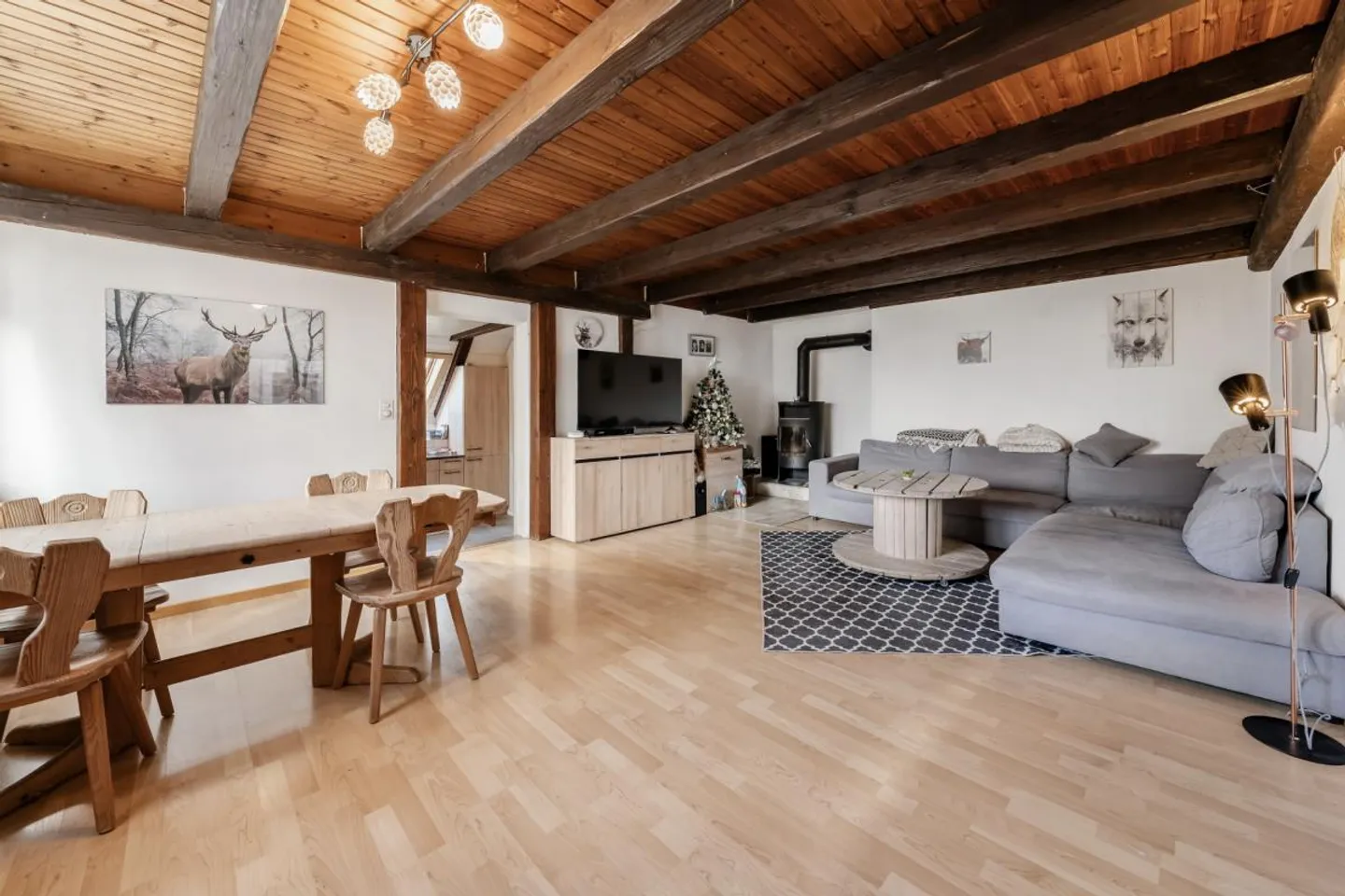 Casa bifamiliare con ampio terreno - Foto 5 di 20