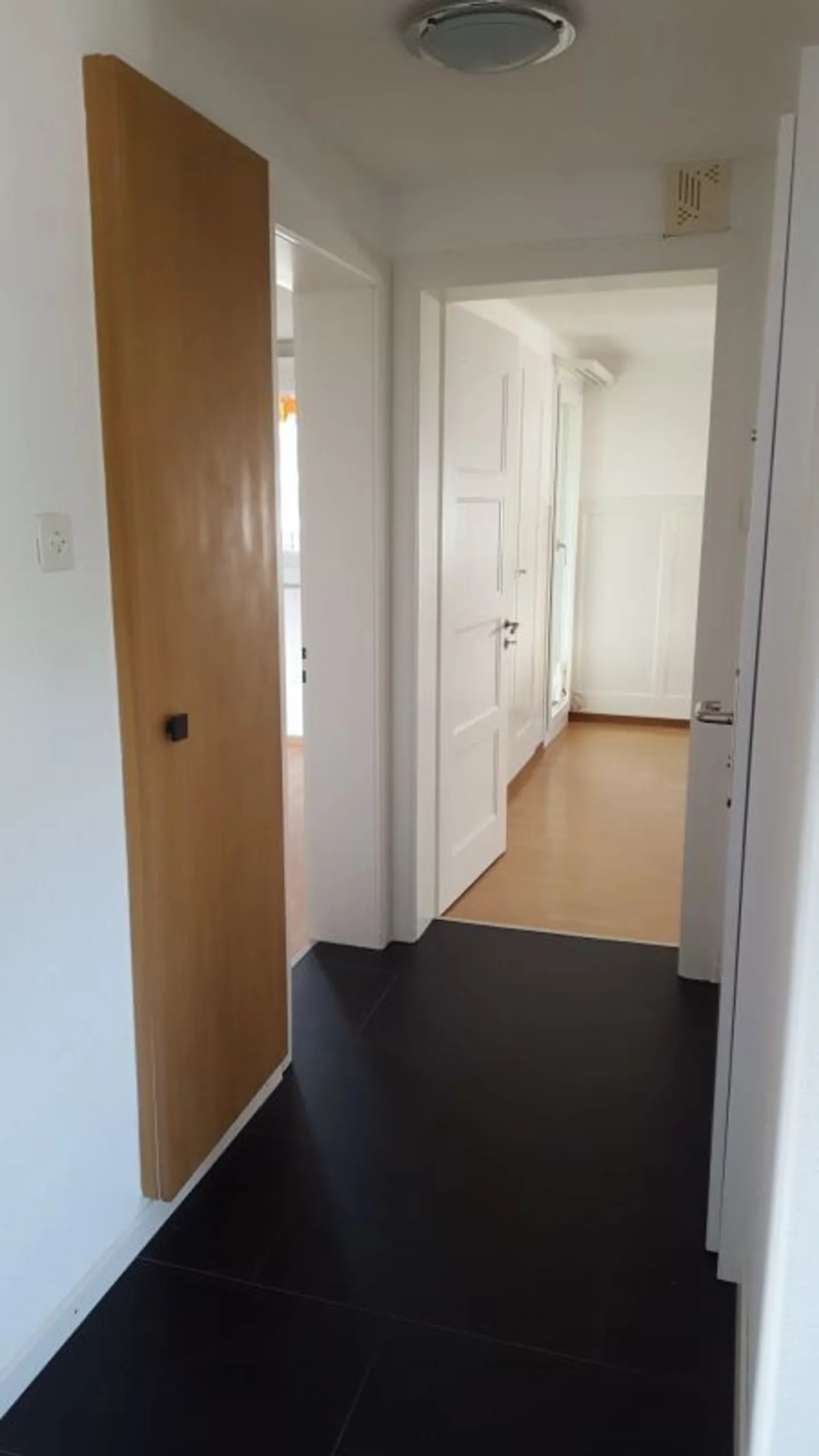 Heimelige 3.5 Zimmerwohnung im Zentrum von Mels - Foto 6 von 13