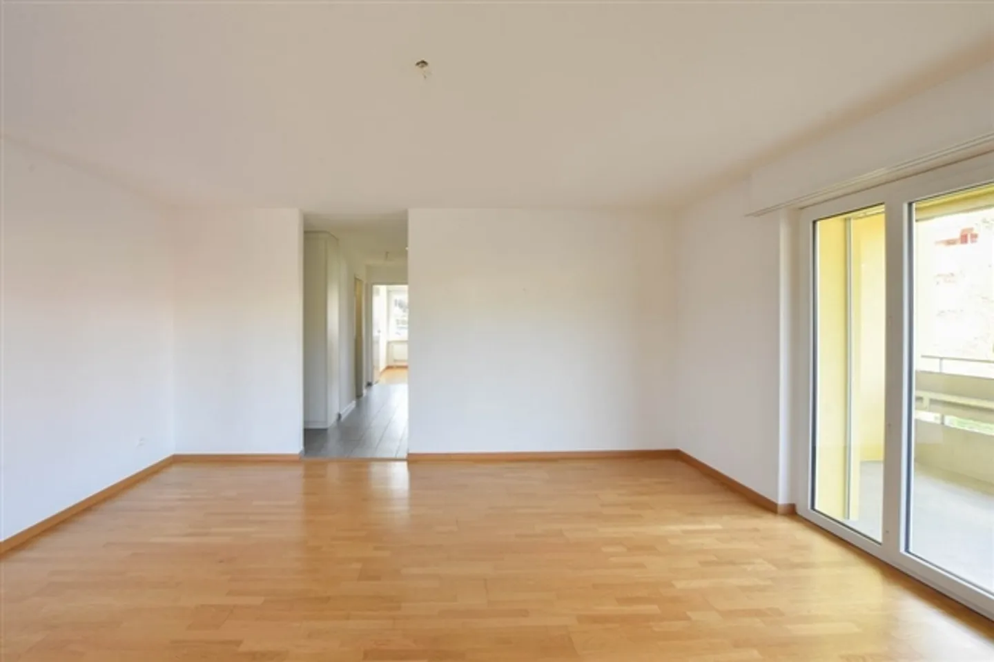 Belle appartement de 4.5 pièces à louer - Photo 3 sur 10