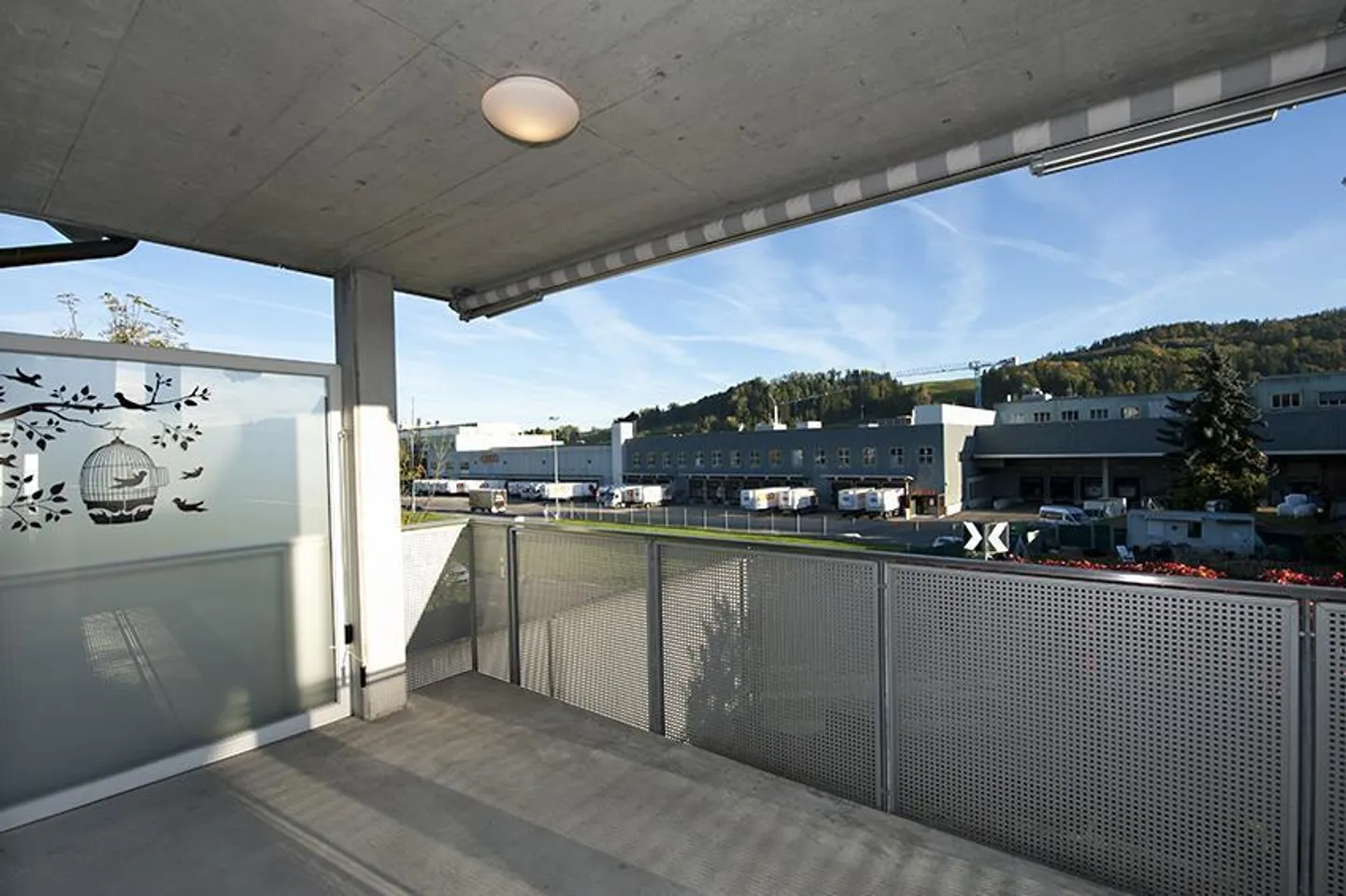 Helle 4.5 Zimmer-Wohnung mit pfiffigem Grundriss - Foto 4 von 15