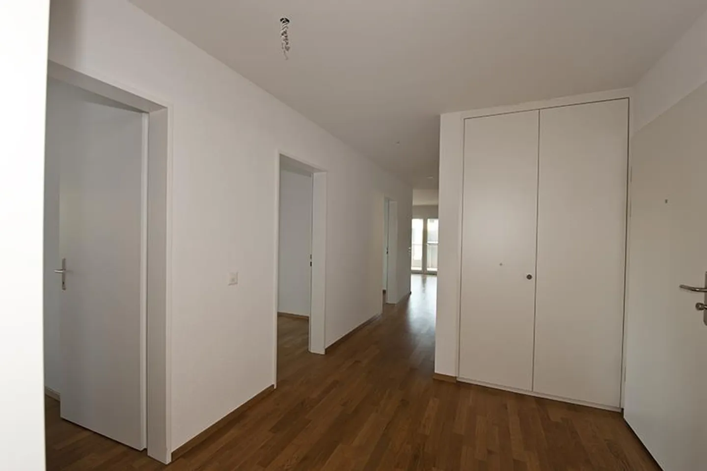 Helle 4.5 Zimmer-Wohnung mit pfiffigem Grundriss - Foto 2 von 15