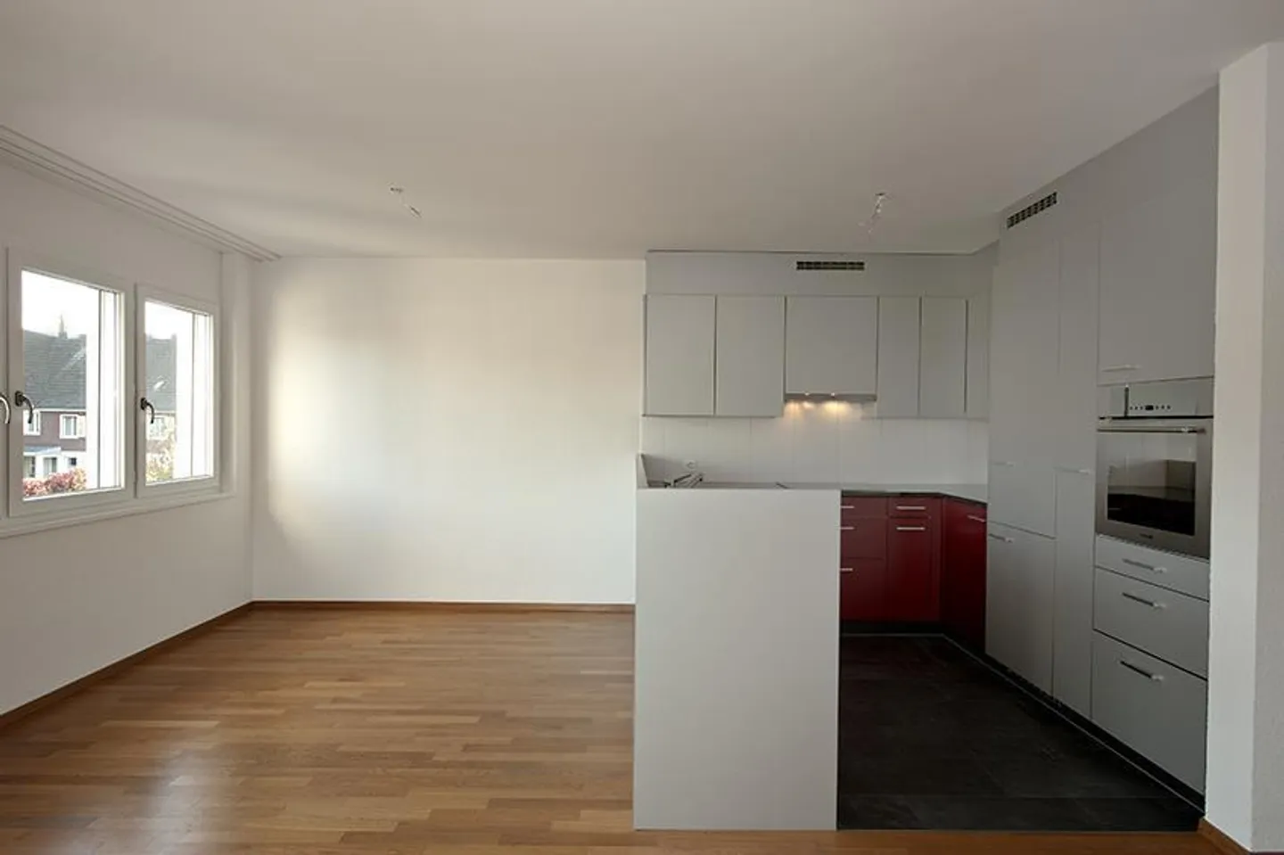 Helle 4.5 Zimmer-Wohnung mit pfiffigem Grundriss - Foto 6 von 15