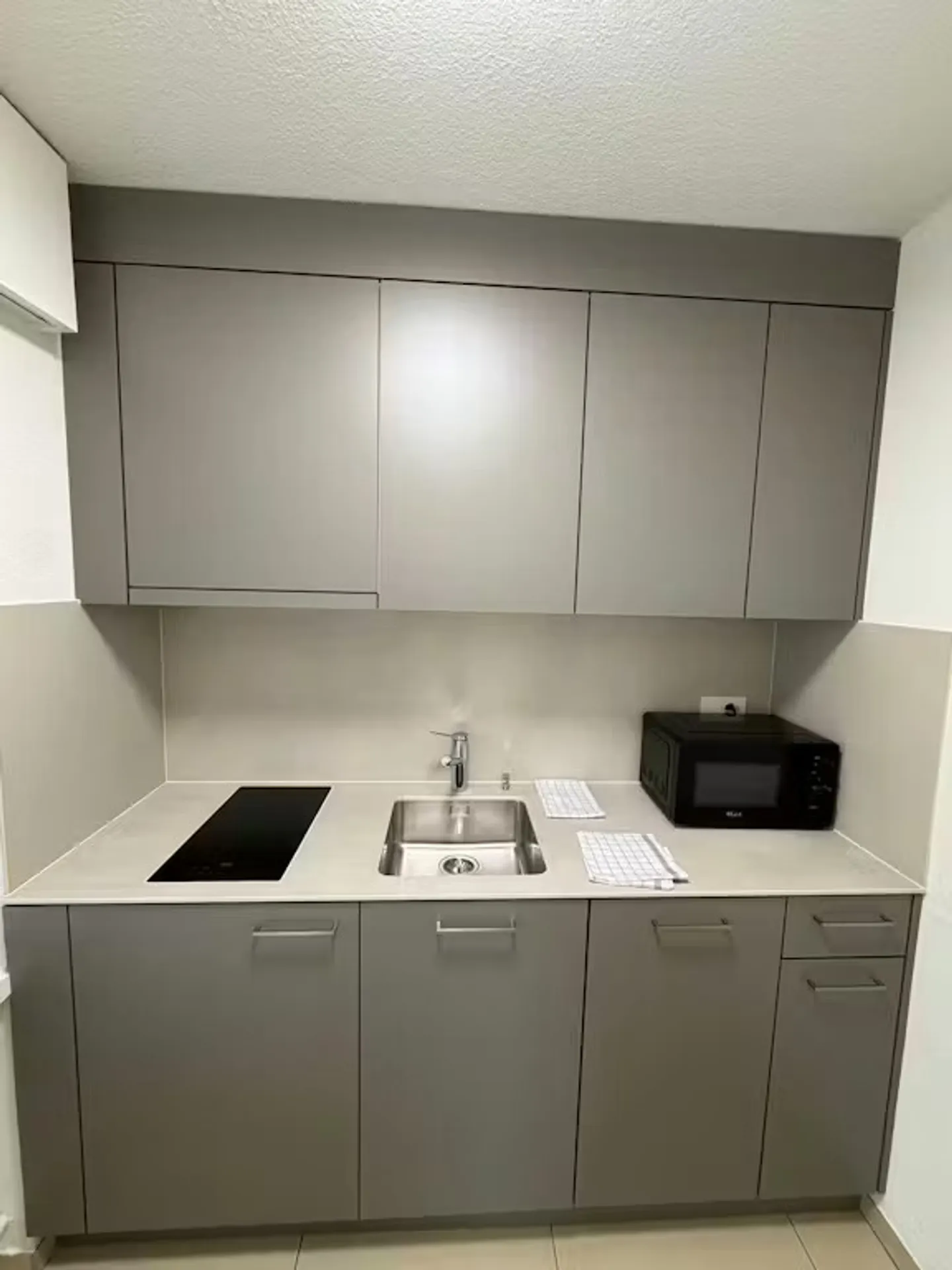 Charmantes Chalet in Zürich - Foto 6 von 7