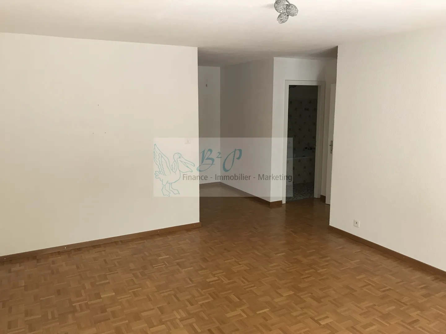 Bel Appartement dans Quartier Calme - Photo 4 sur 6