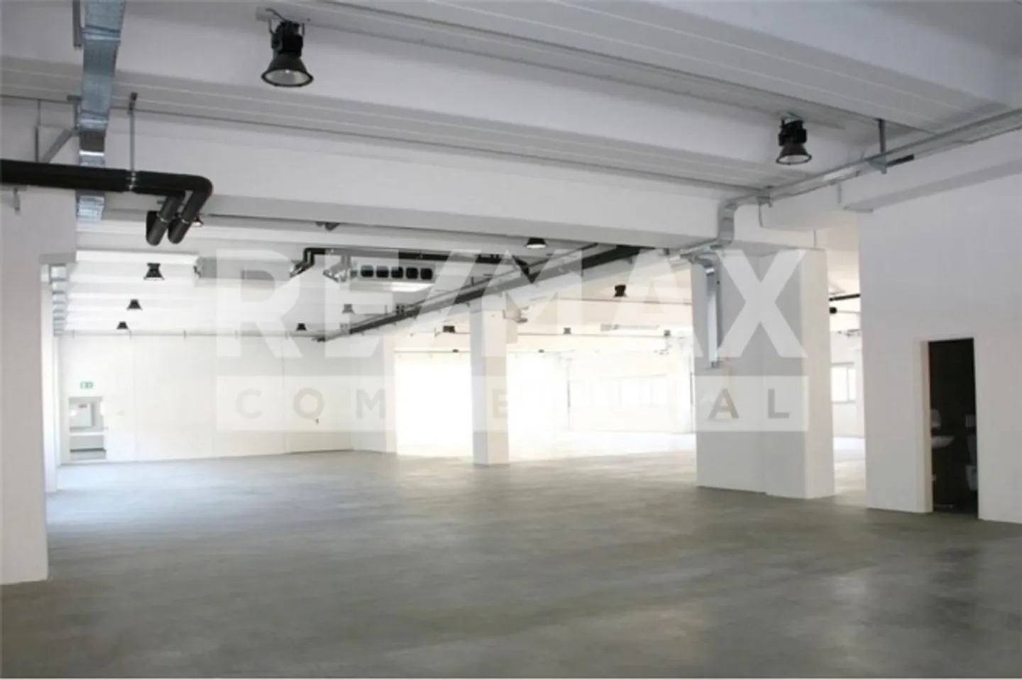 «Apartment» - Photo 8 sur 13