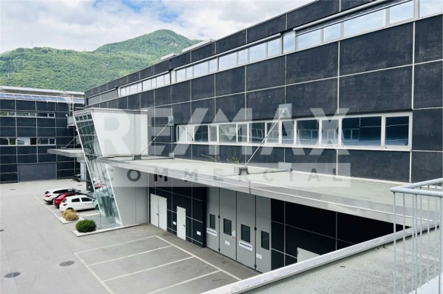 «Apartment» - Photo 12 sur 13