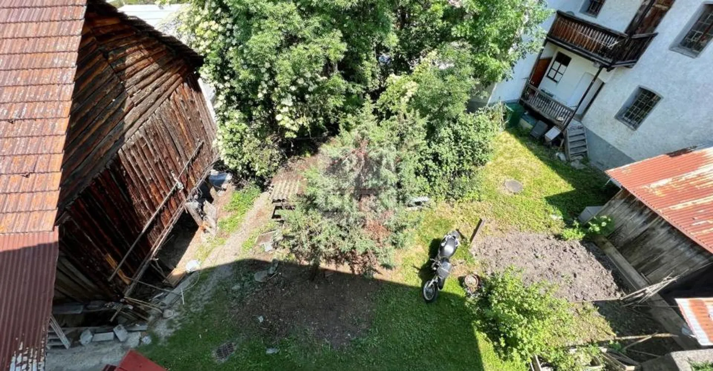 Dorfhaus mit mehreren Wohnungen zu renovieren + Scheune / Schuppen im Herzen des Dorfes (Val d'Hérens) - Foto 4 von 13
