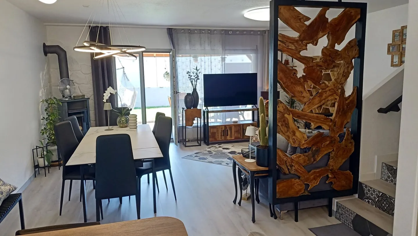 Schöne Reihenhaus-Villa mit 2 Terrassen und Garten - Foto 1 von 18