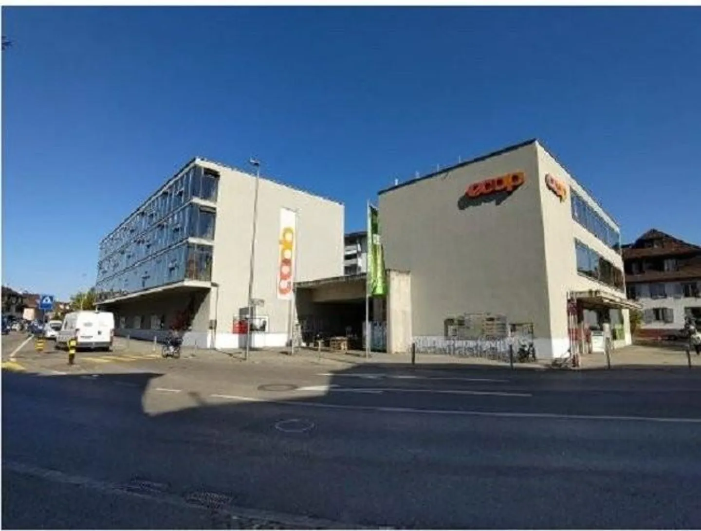 Proprietà commerciale attraente in una posizione centrale - Foto 1 di 4