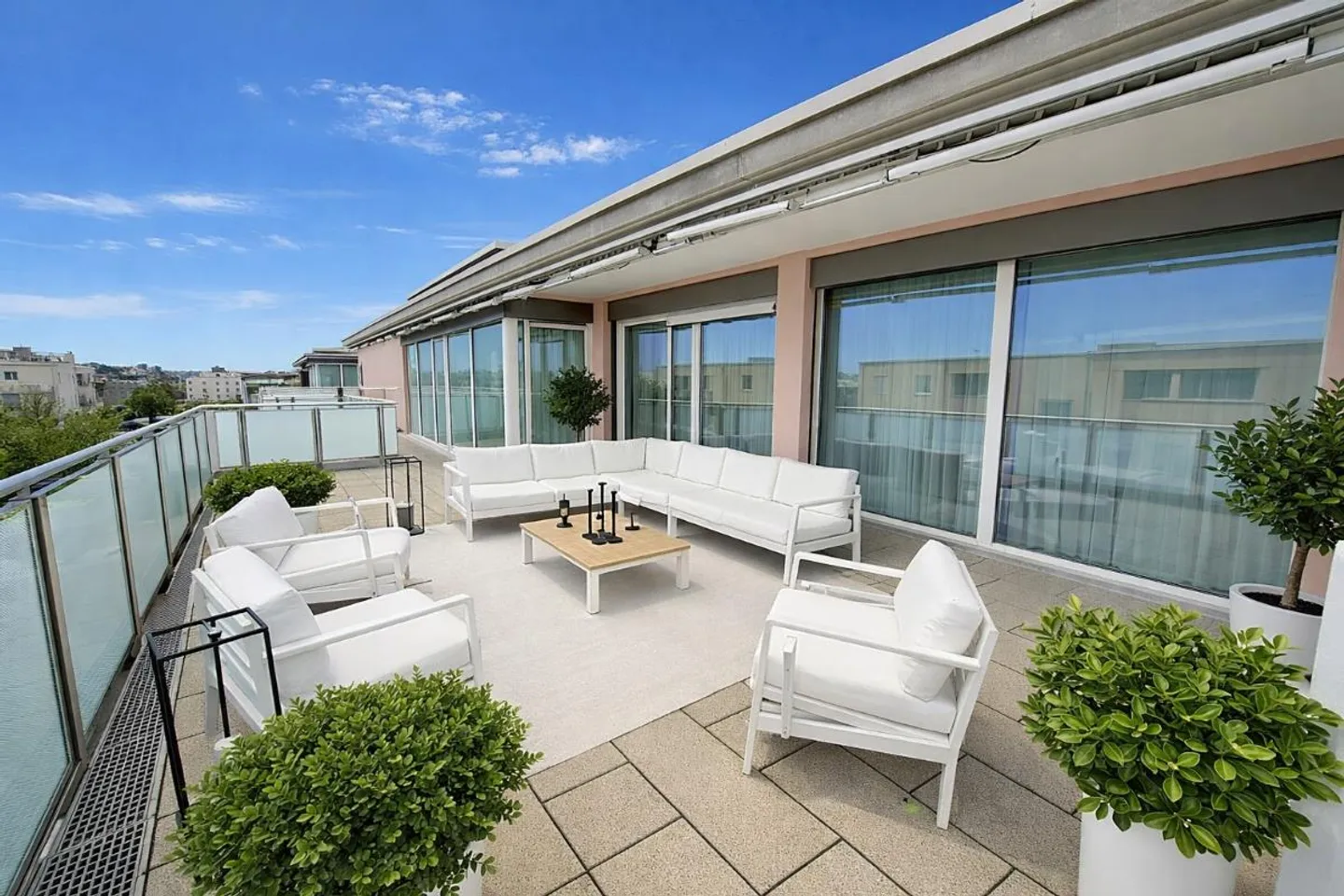 Luxus-Penthouse in Bülach - Foto 1 von 1