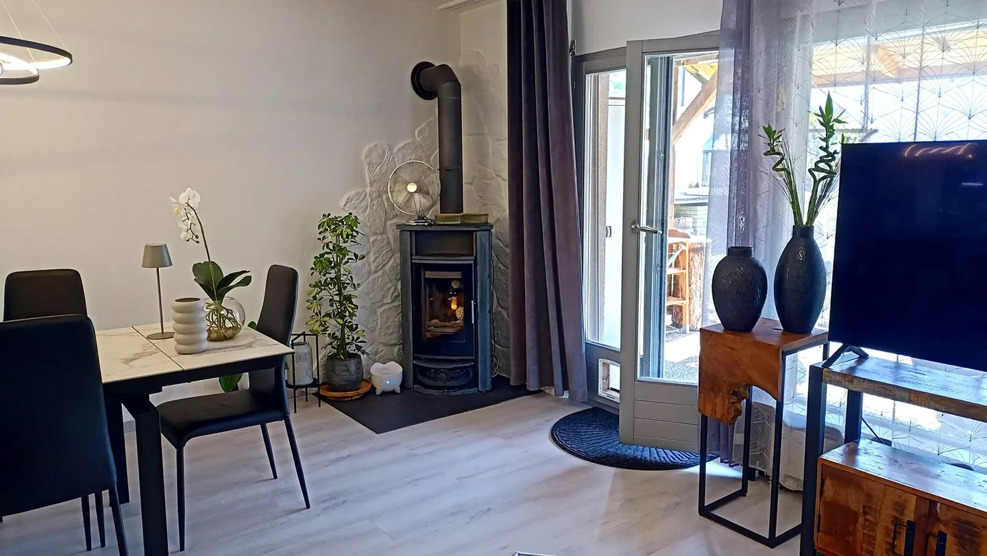 Schöne Reihenhaus-Villa mit 2 Terrassen und Garten - Foto 3 von 18