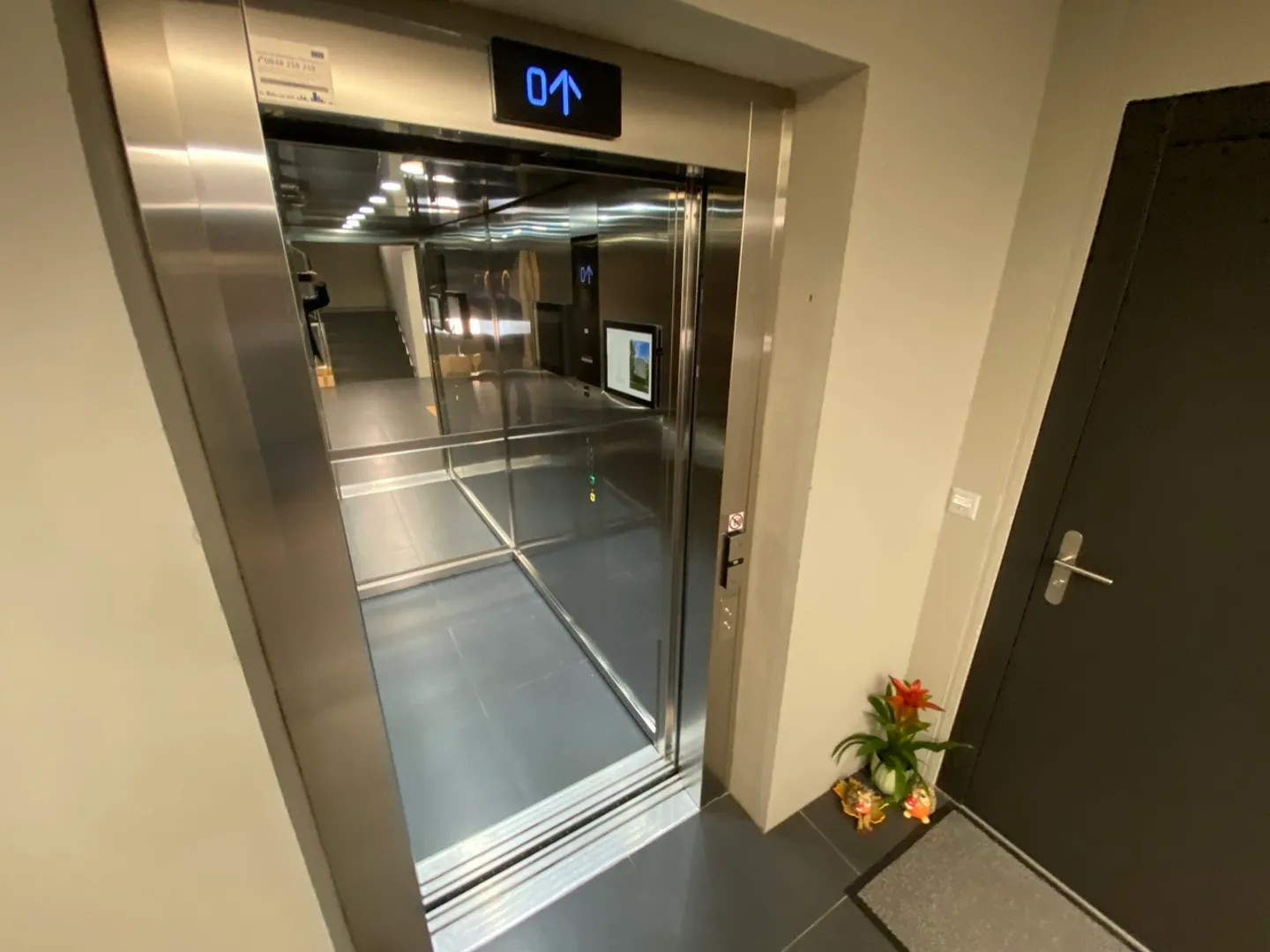 Appartement de 5,5 pièces de haut standing avec ascenseur - Photo 17 sur 30