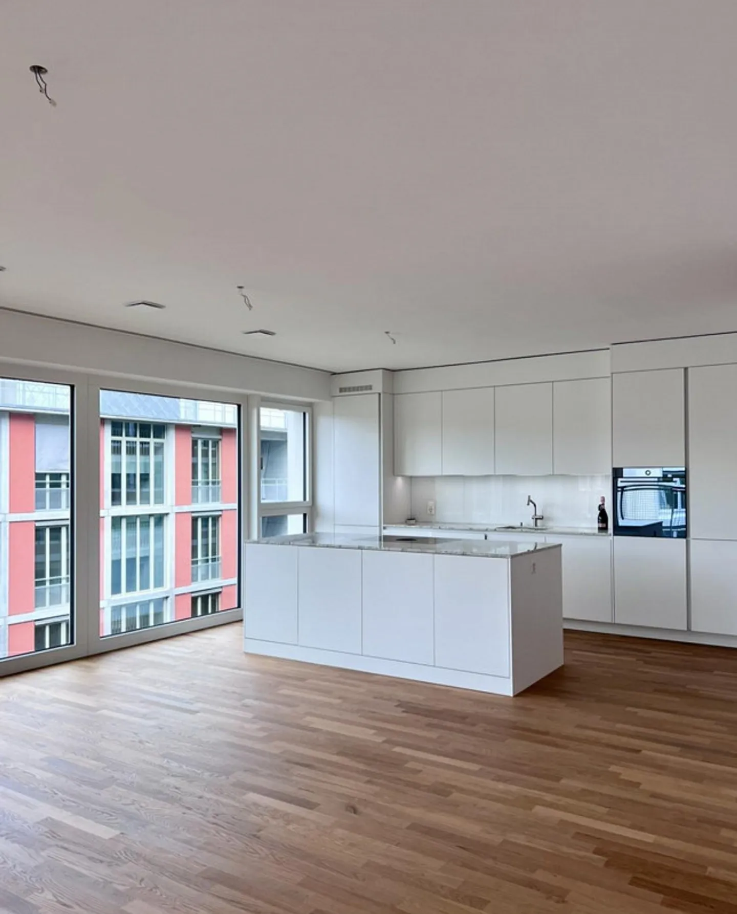 Moderne 4.5-Zi-Wohnung in der Lokstadt - Foto 1 von 9