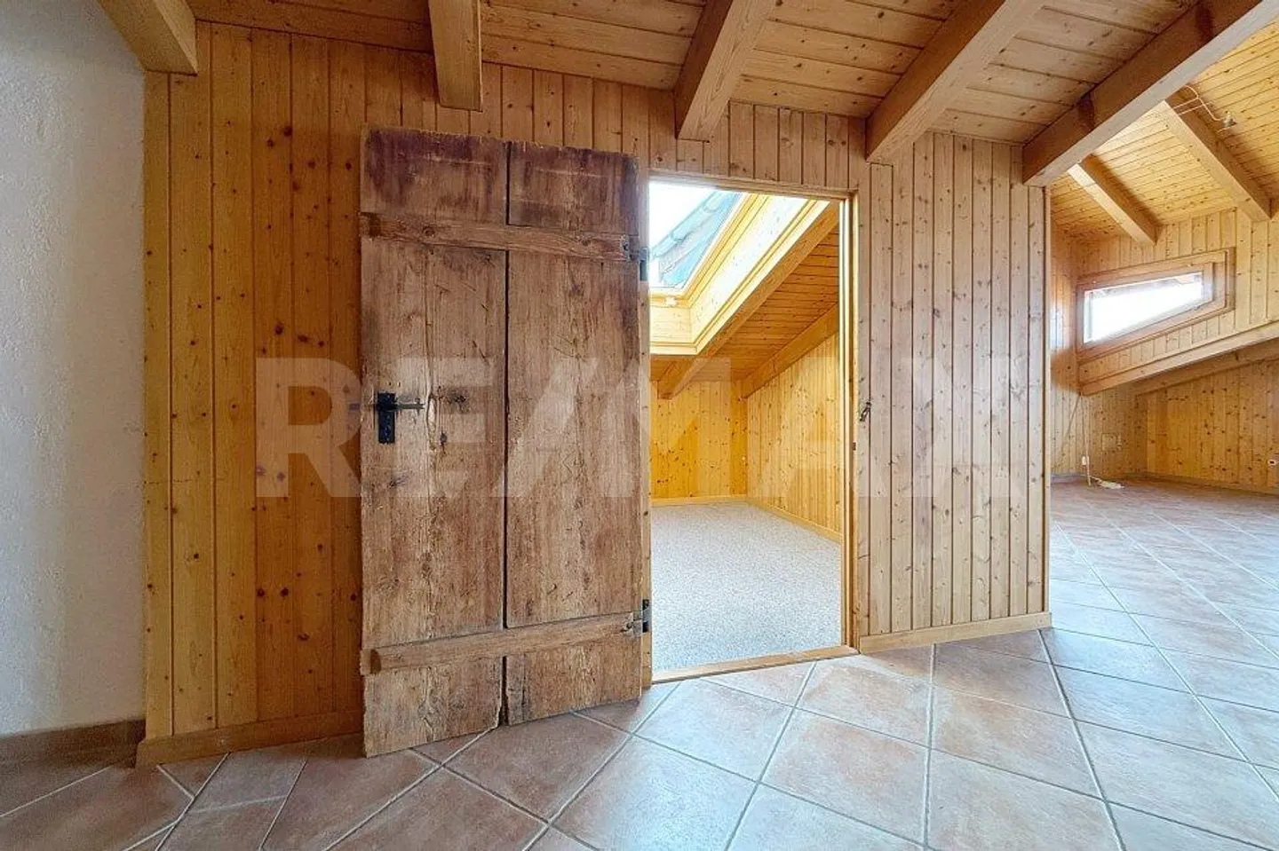 Un bijou avec vue sur le lac et la montagne - Photo 13 sur 13