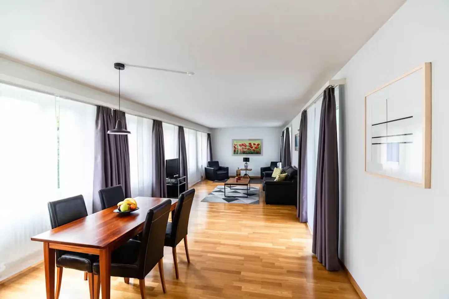 Charming Apartment in Zürich - Photo 1 of 10