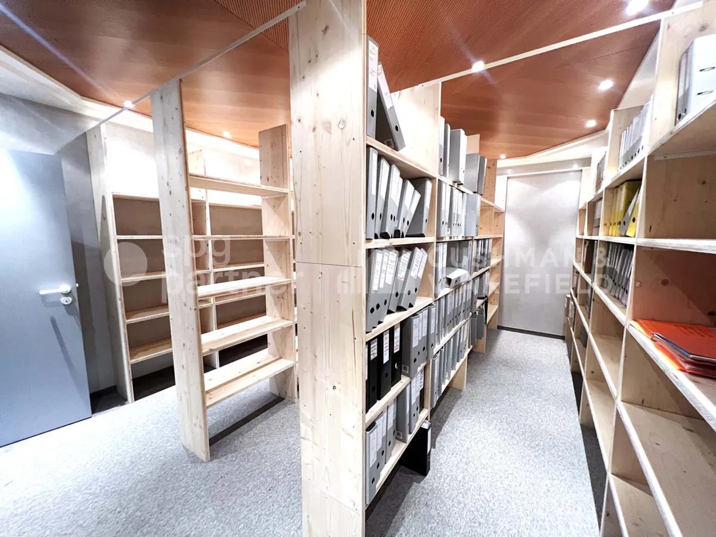 Uffici luminosi e funzionali disponibili per affitto o acquisto - Foto 5 di 9