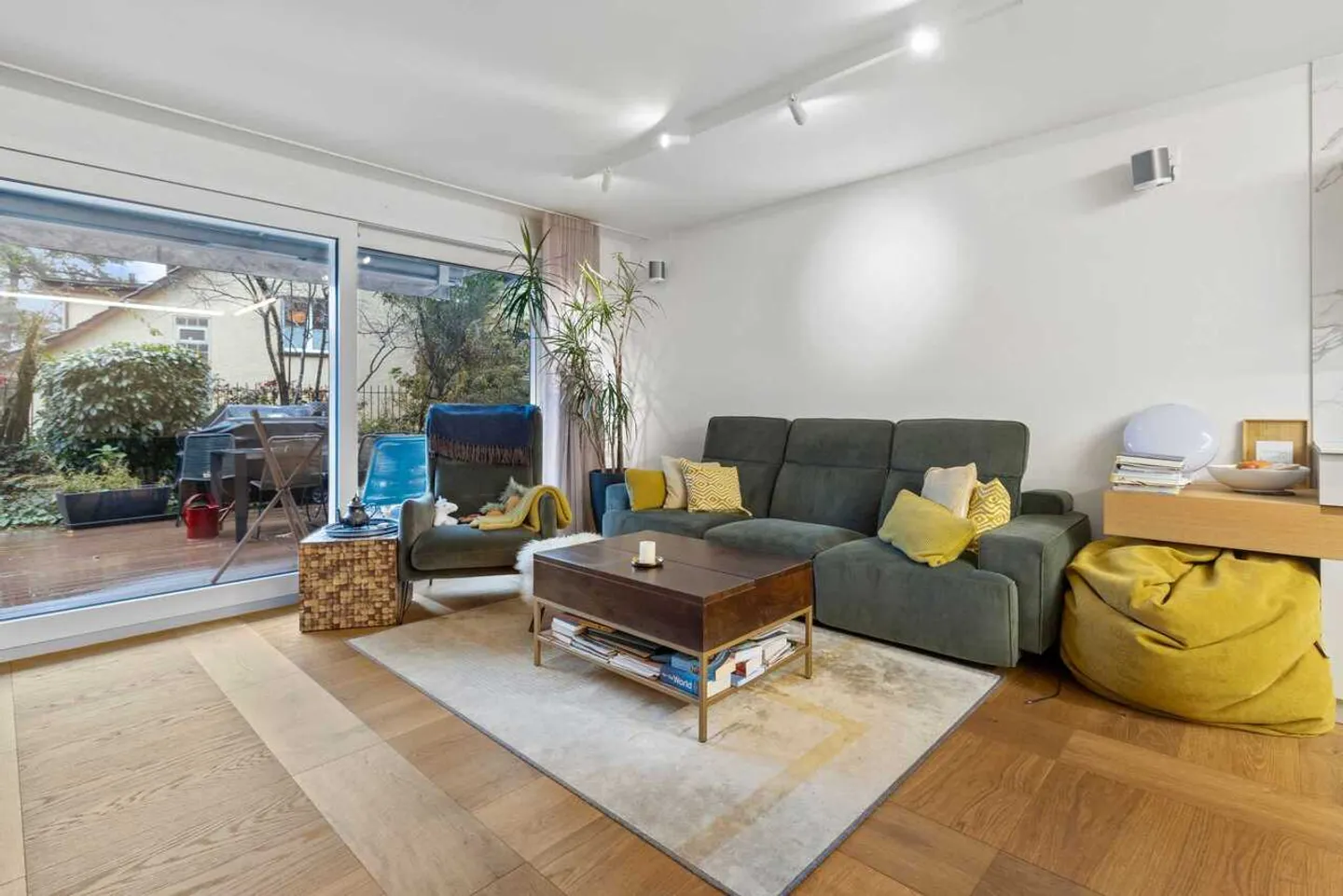 Appartement luxueux de 3,5 pièces dans un emplacement privilégié - Photo 6 sur 12