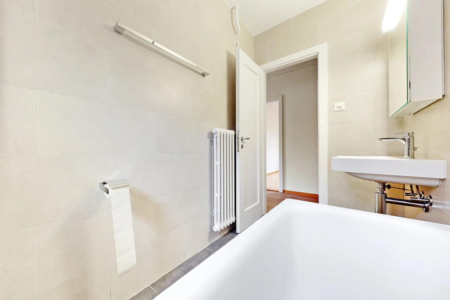 Your accommodation in Neuchâtel - Photo 5 of 13