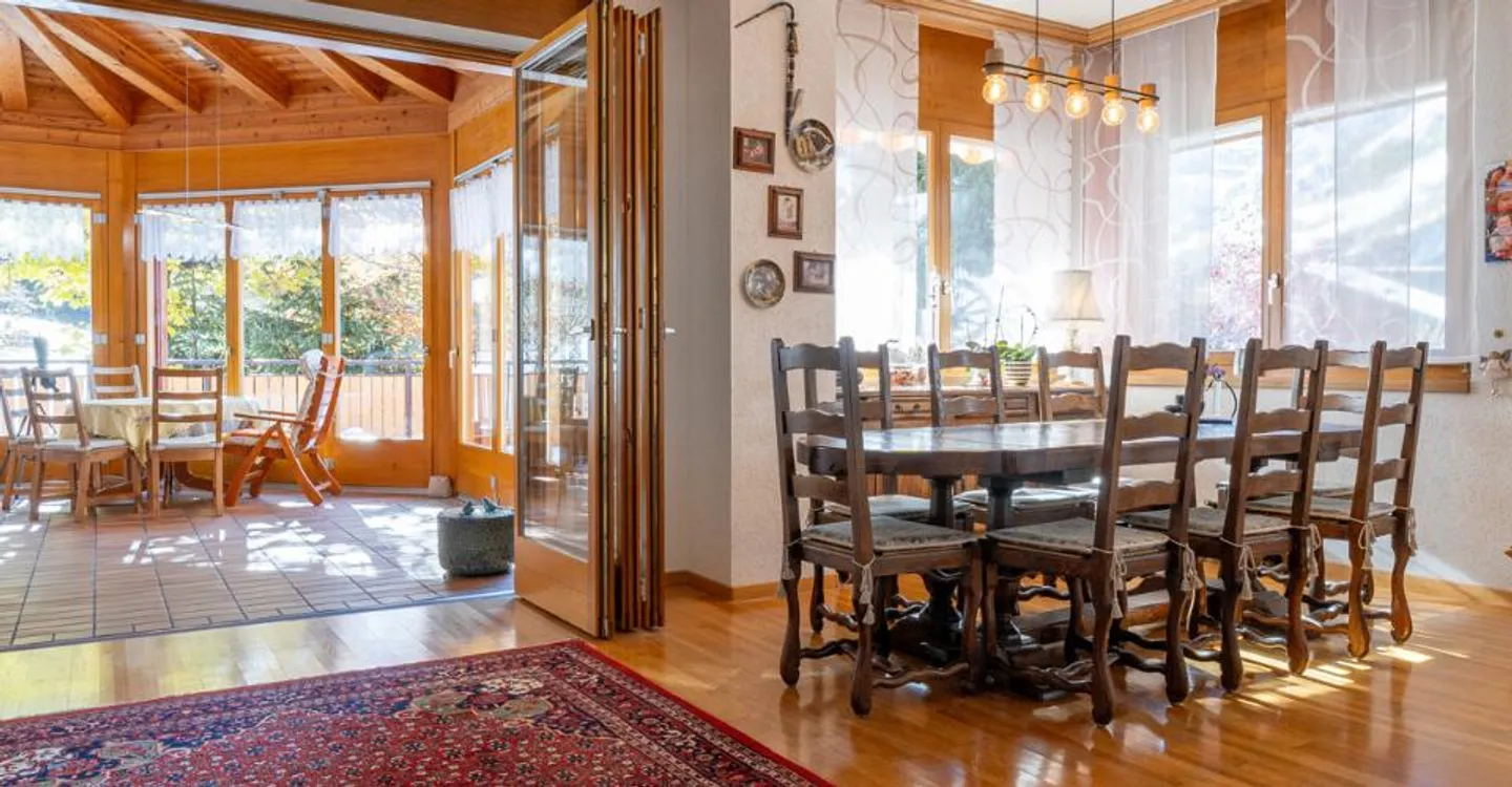 Casa plurifamiliare con 11 appartamenti nella migliore posizione a Leukerbad - Foto 5 di 11