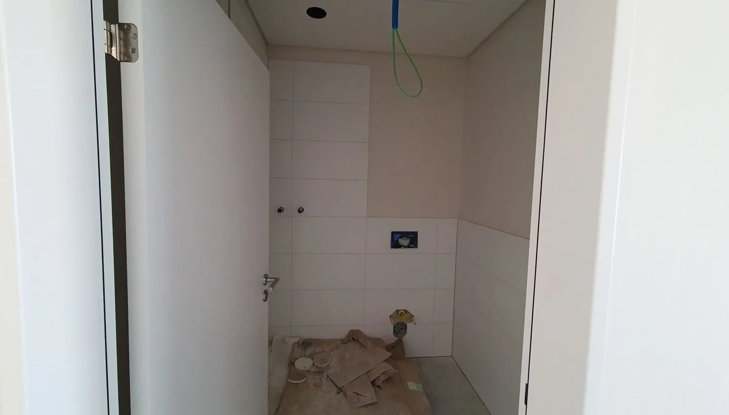 Zahnarztpraxisräumlichkeiten im Endausbau - Foto 11 von 16