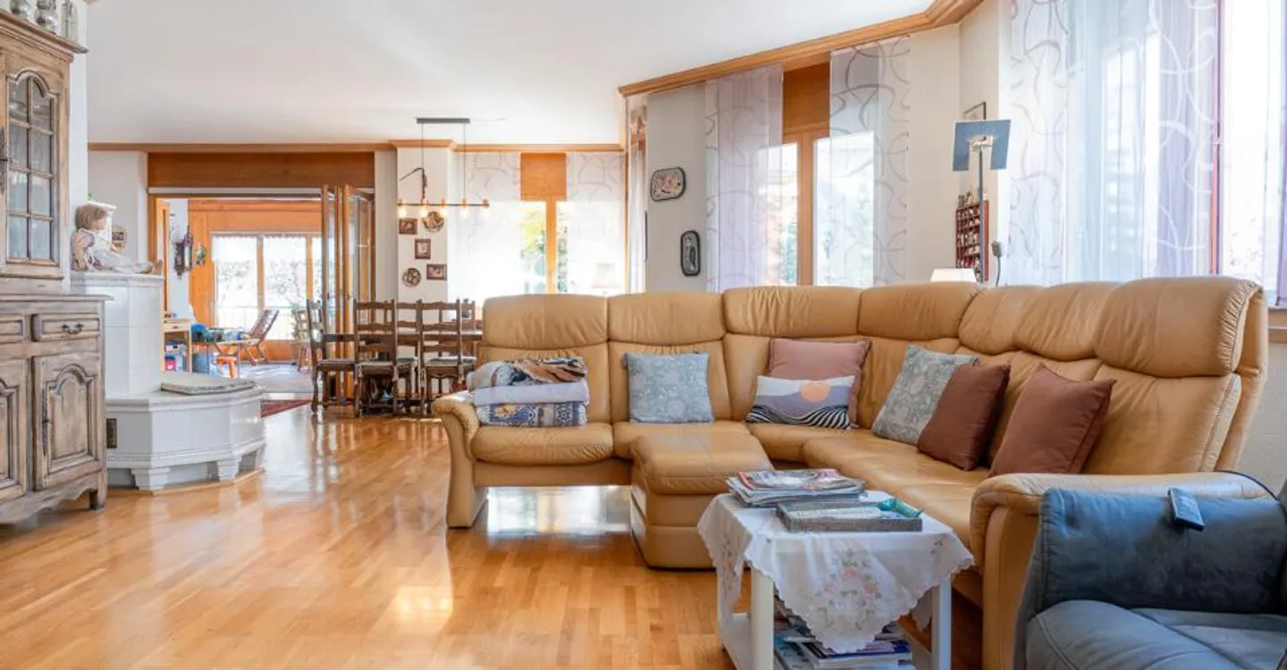 Casa plurifamiliare con 11 appartamenti nella migliore posizione a Leukerbad - Foto 6 di 11